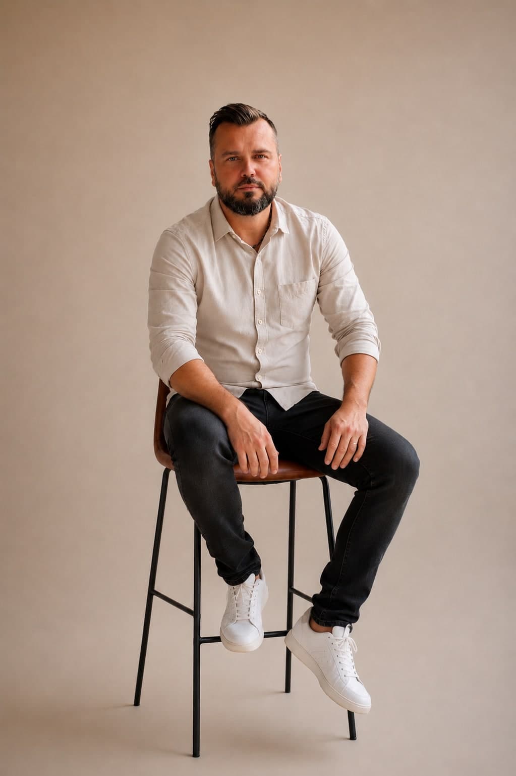 Konstantin Burtsev - fundador de ENTORA